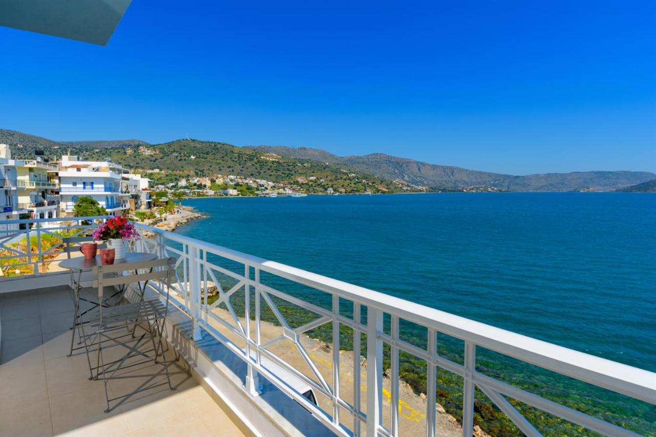 אלונדה Margarita'S Seafront Luxury Apartment מראה חיצוני תמונה